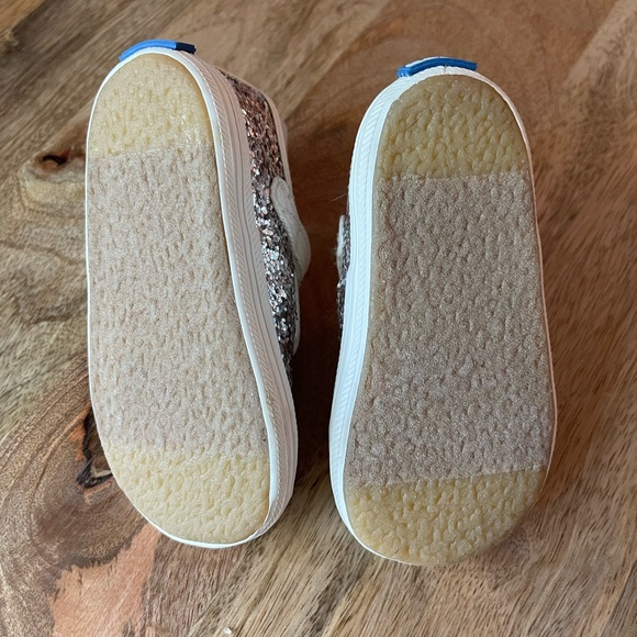 *SOLD* Keds for Kate Spade Glitter T Strap shoes - Picture 3 of 5